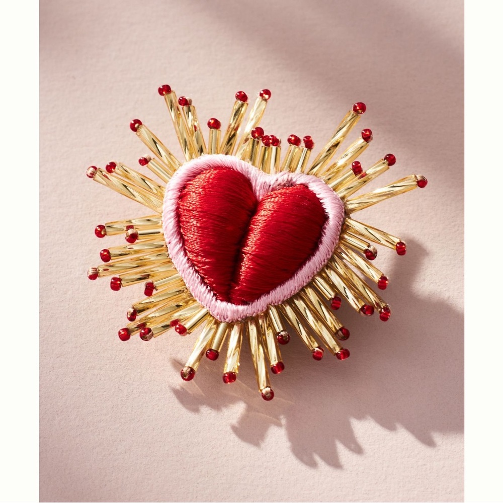 Olivia Dar Heart Brooch - Picture 9 of 9